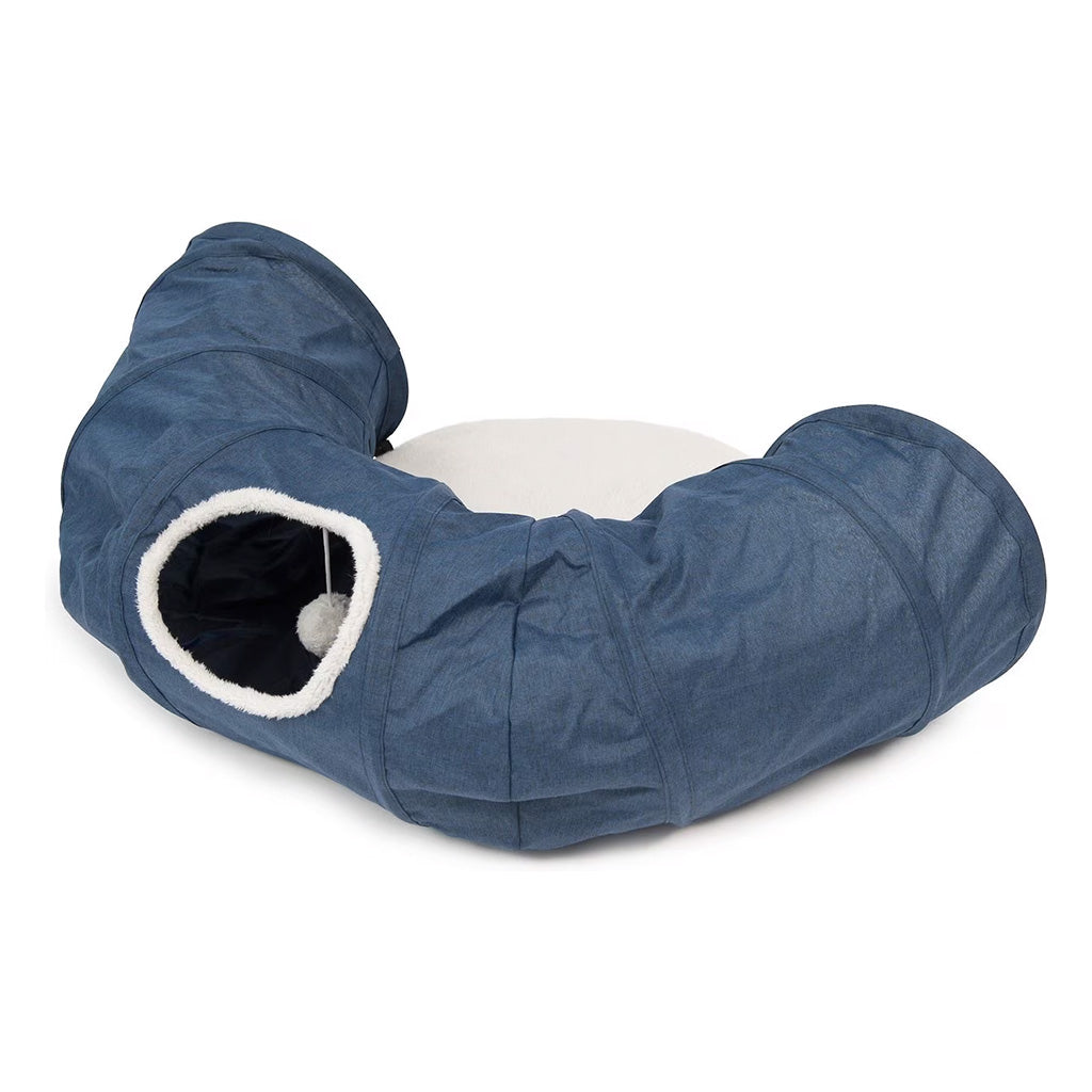 Vesper Cat Tunnel
